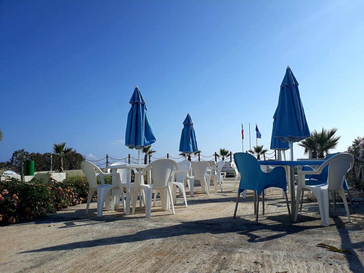 Hotel Yachting Club Mare Gioiosa Marea Esterno foto