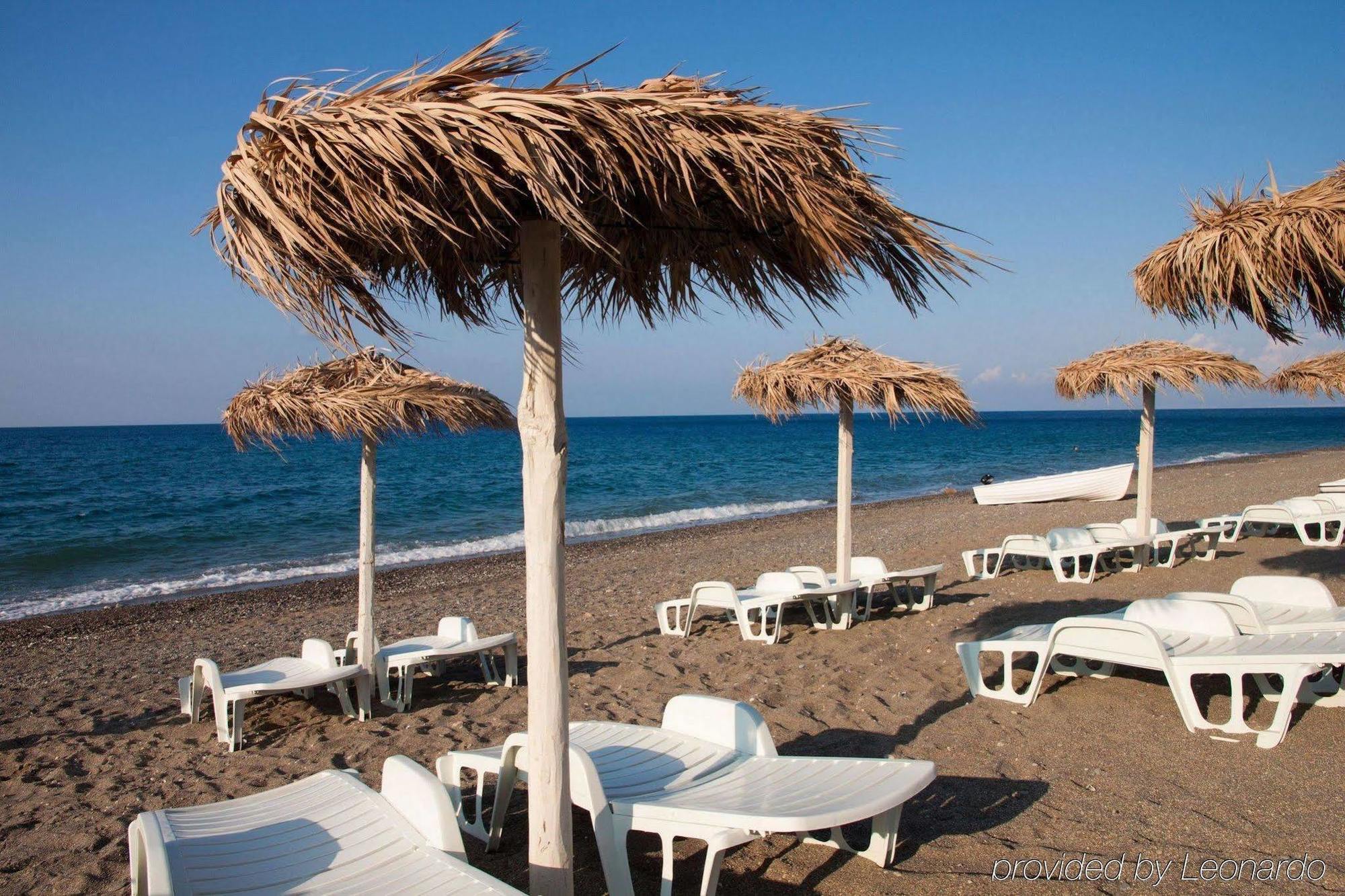 Hotel Yachting Club Mare Gioiosa Marea Esterno foto